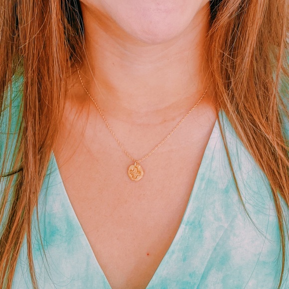 Peaces Ancient Cross Necklace - Picture 2 of 3